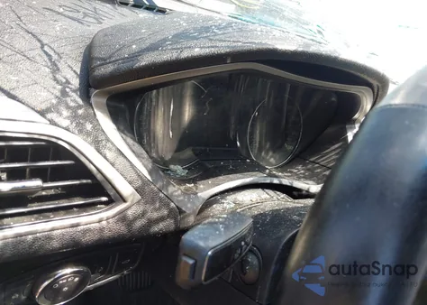 2019 Lincoln Mkz Standard z USA, uszkodzony, nr VIN 3LN6L5A99KR631825